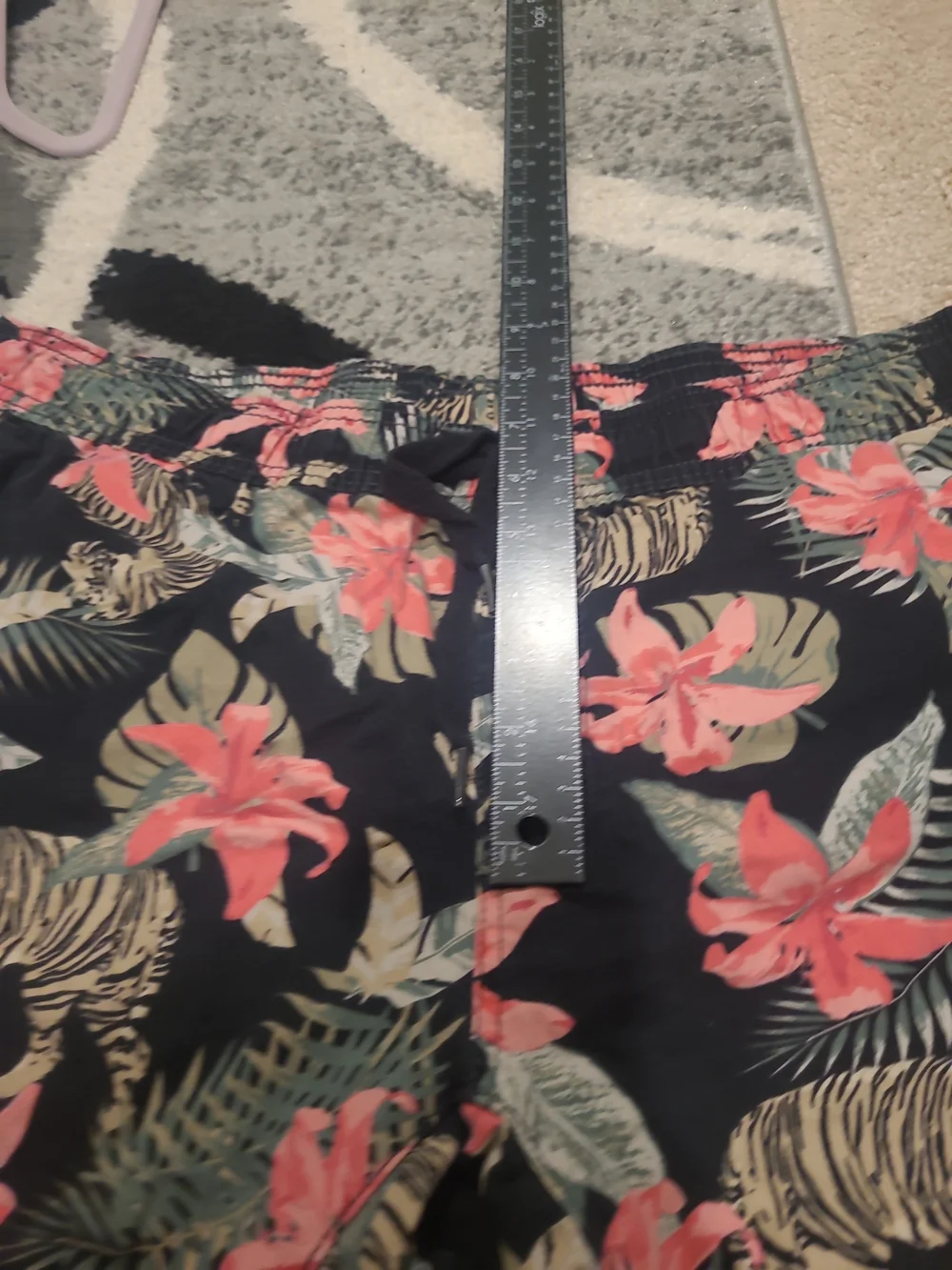George Mens Shorts Size L Floral Tiger Print Flat Front w/Drawstring Pockets